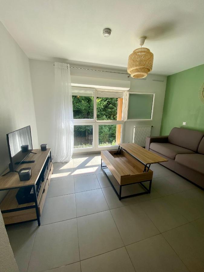 شقة Studio Renove Proche Commodites بيساك المظهر الخارجي الصورة